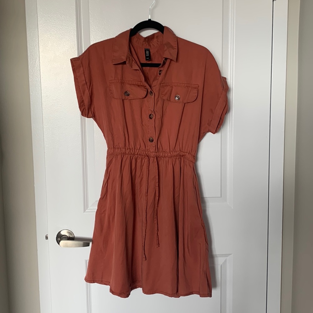 DD77 Dress